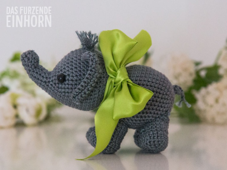 How to crochet an elephant